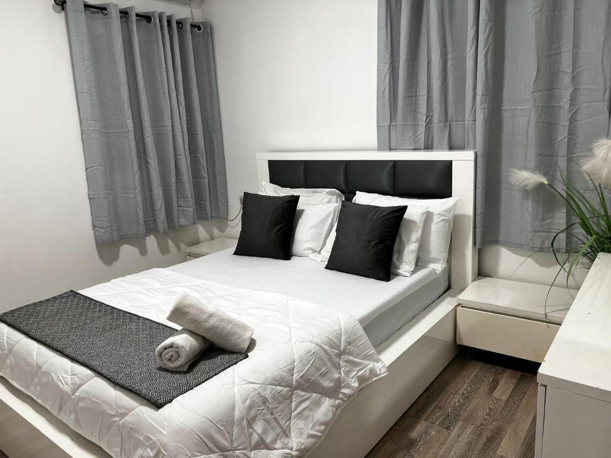 Spat Vip Apartment Bat Yam Eksteriør bilde