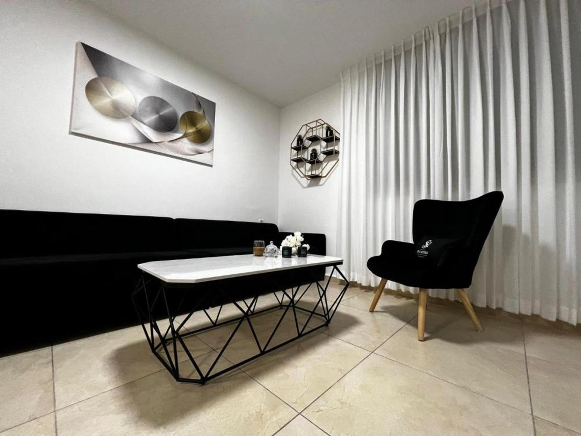Spat Vip Apartment Bat Yam Eksteriør bilde