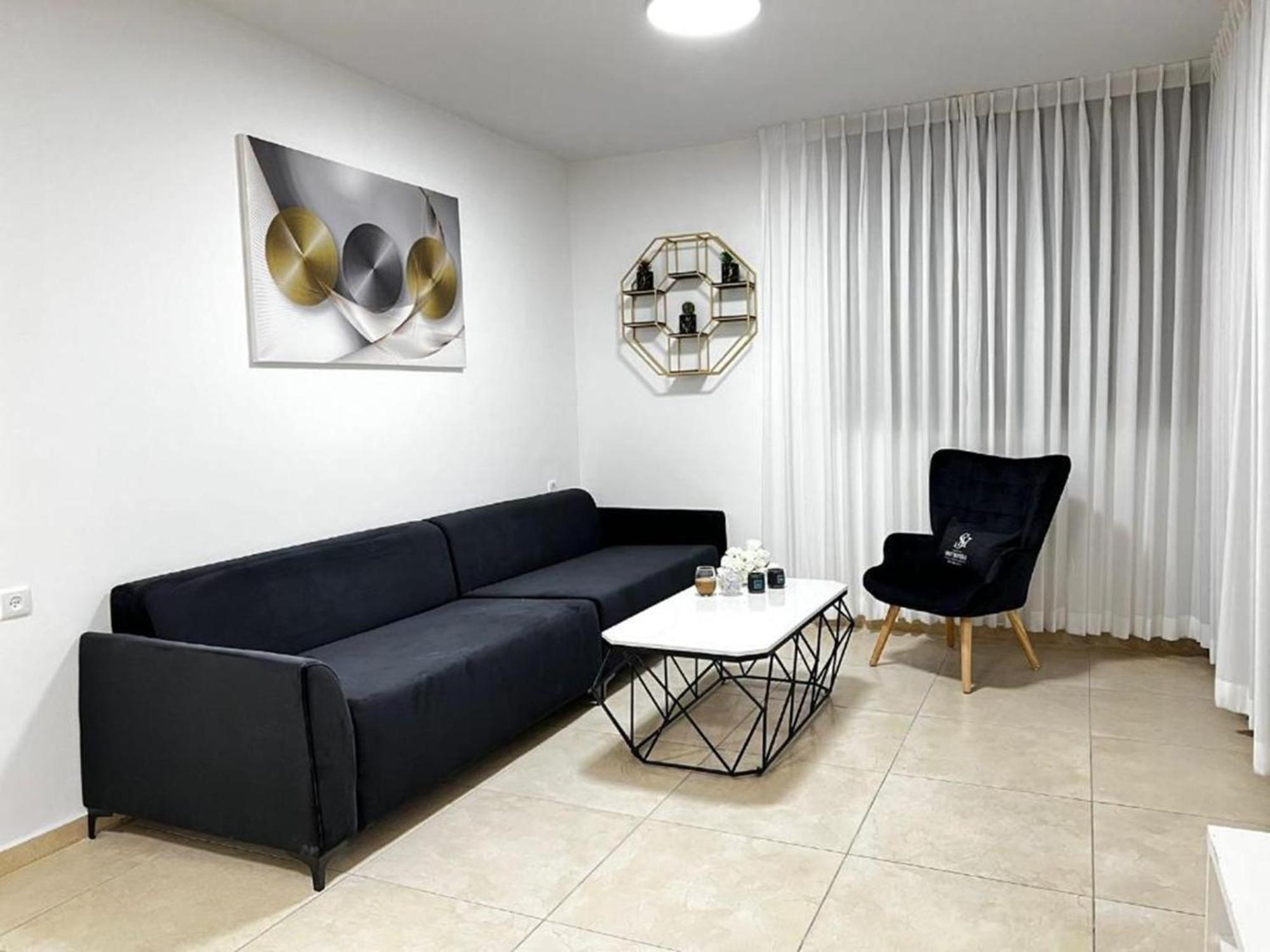 Spat Vip Apartment Bat Yam Eksteriør bilde