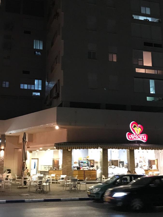Spat Vip Apartment Bat Yam Eksteriør bilde